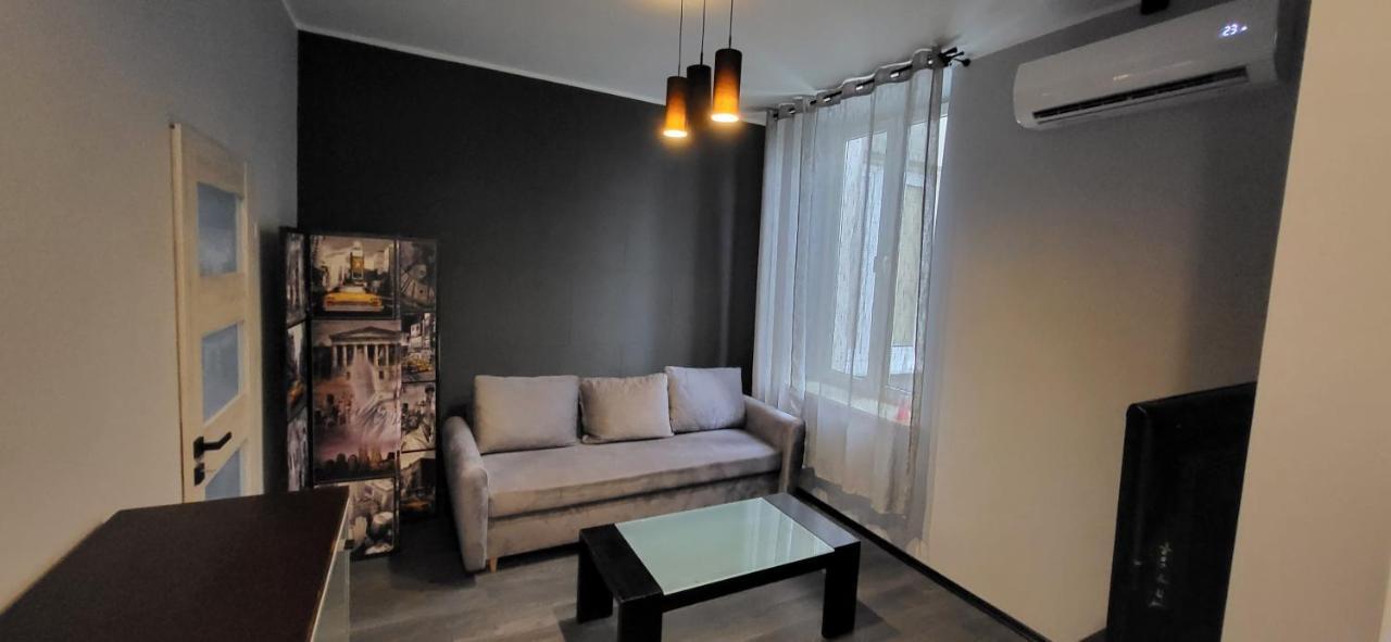 Apartament Apartament Pod Wieza Piotrków Trybunalski Zewnętrze zdjęcie