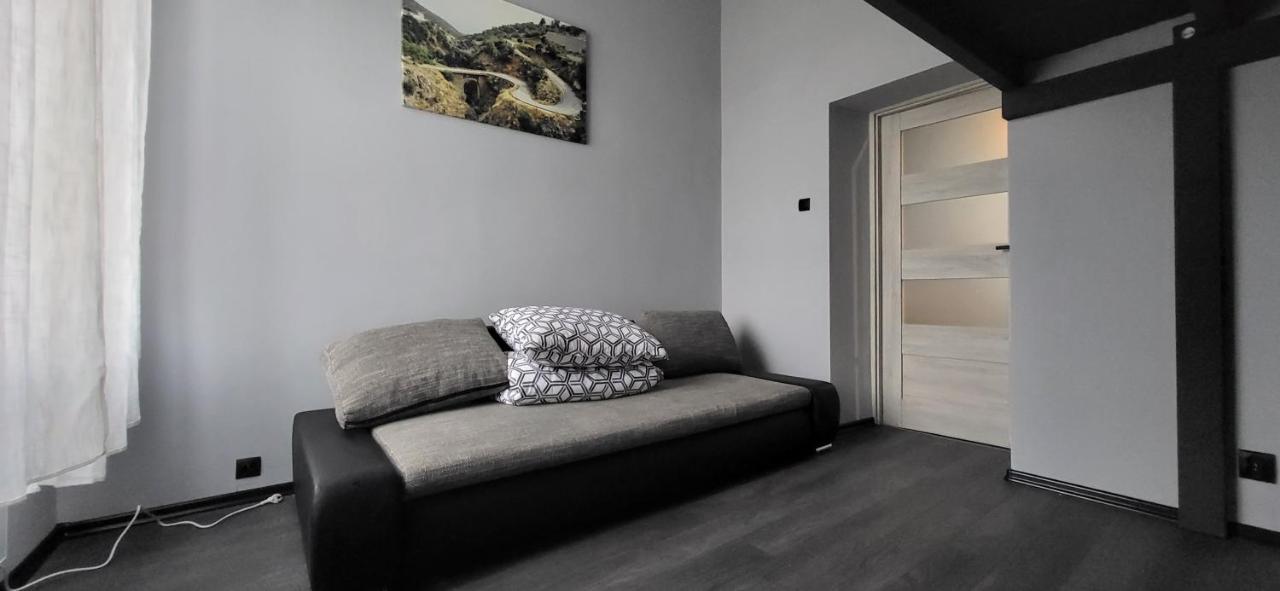 Apartament Apartament Pod Wieza Piotrków Trybunalski Zewnętrze zdjęcie